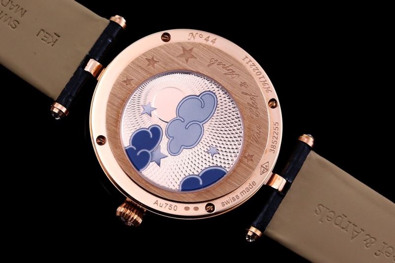 VAN CLEEF ARPELS Watches